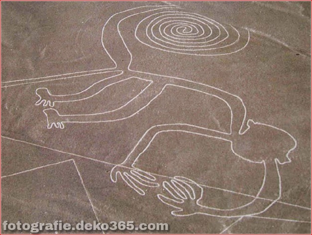 Nazca lines aliens - Monkey