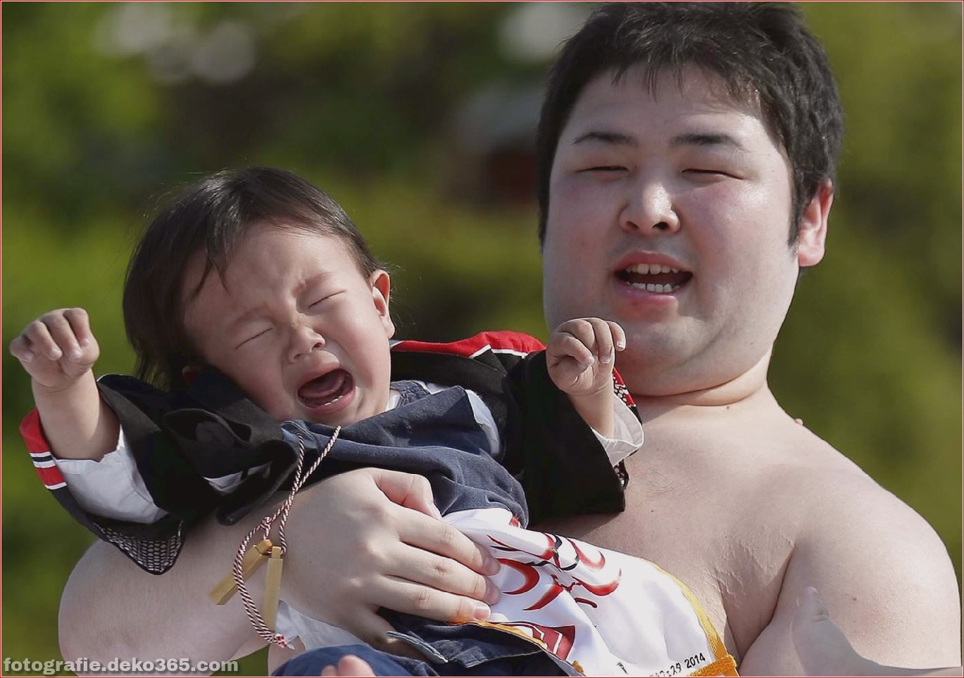 Baby-Weinen-Wettbewerb in Japan (4)