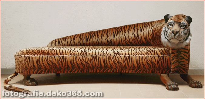 tiger-couch